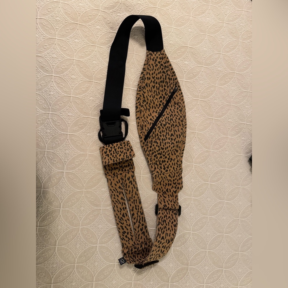 Leopard Print Women's Accessory Strap